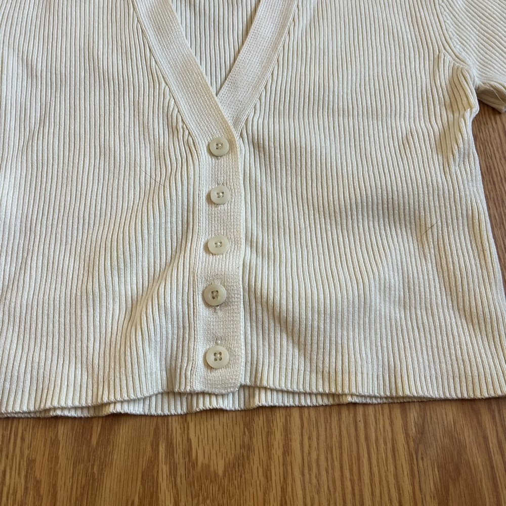 Zara Cream Ribbed Button-Up Top - Picture 5 of 5